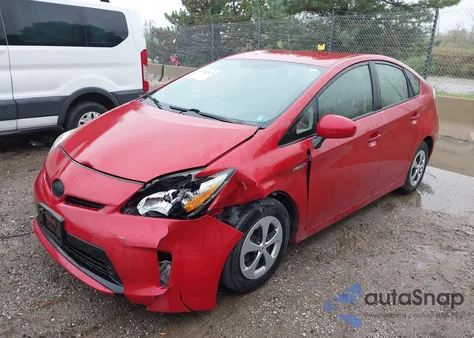 2015 Toyota Prius Two z USA, uszkodzony, nr VIN JTDKN3DU1F1914091